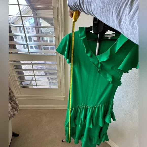 V-Neck Solid Ruffle Detail Midi Dress - Picture 7 of 8